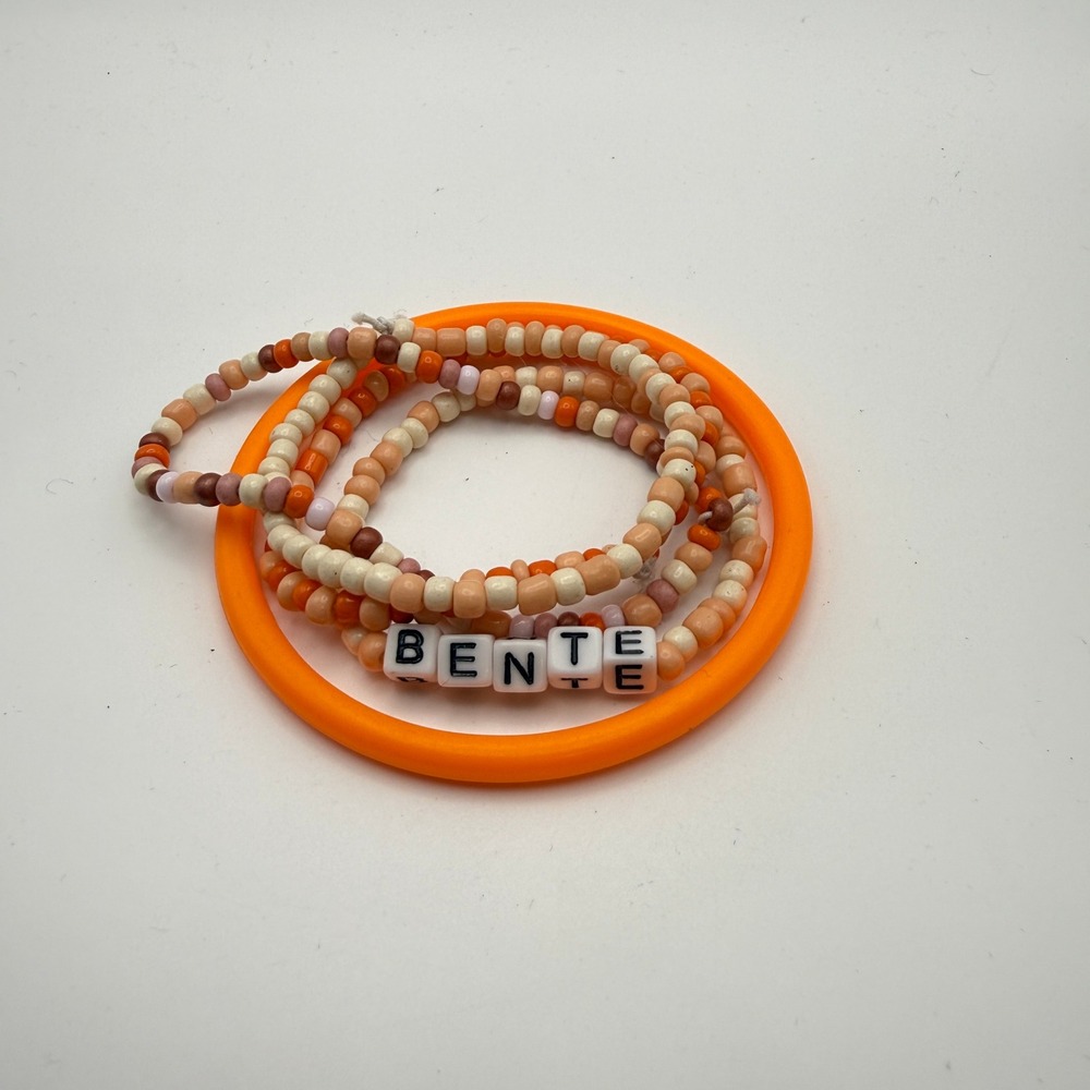 Kidcore OS Orange Bracelet Set‎ 5pc Beaded Stretch Bangle BENTE Letter Beads - Picture 3 of 4
